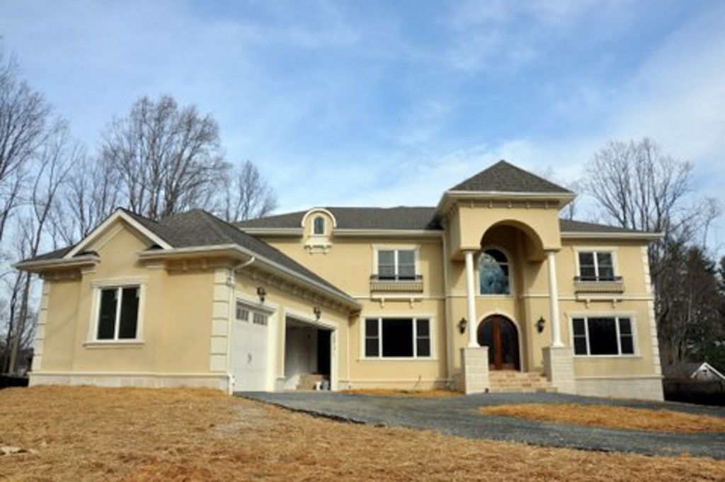 Custom Home in Potomac, VA
