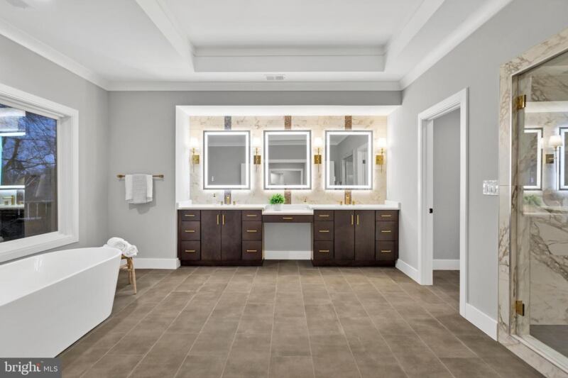 kellog51 Custom bathroom in the custom home at 6226 Kellogg Drive, McLean, VA, built by AR Design Group — view 3